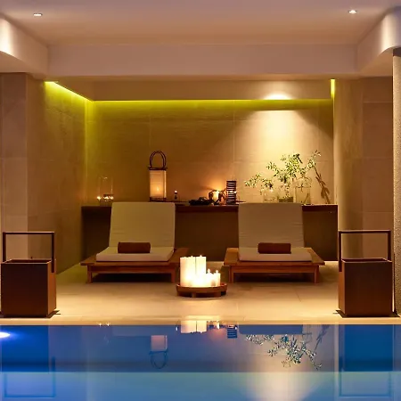 ホテル The Ixian Grand'S Yesterday - Adults Only 5*